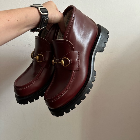 Gucci loafer boots. Size 7 men’s. Comes with box. Worn once. - Picture 5 of 9